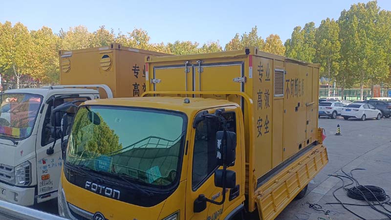 青羊柴油发电机组和UPS电源如何配合工作？