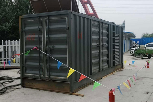 青羊发电机租赁空气滤清器多久更换一次？