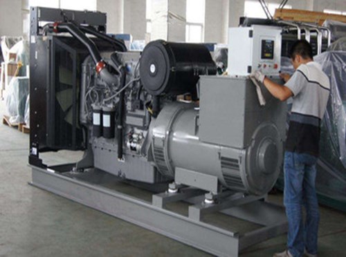 青羊柴油发电机组和储能设备配合使用的案例