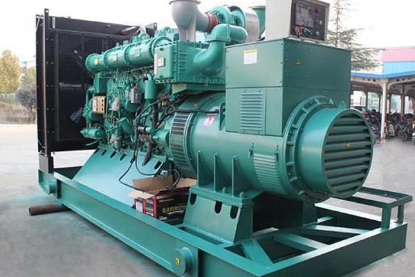 青羊工厂发电机应急发电中如何优化燃油储备管理？